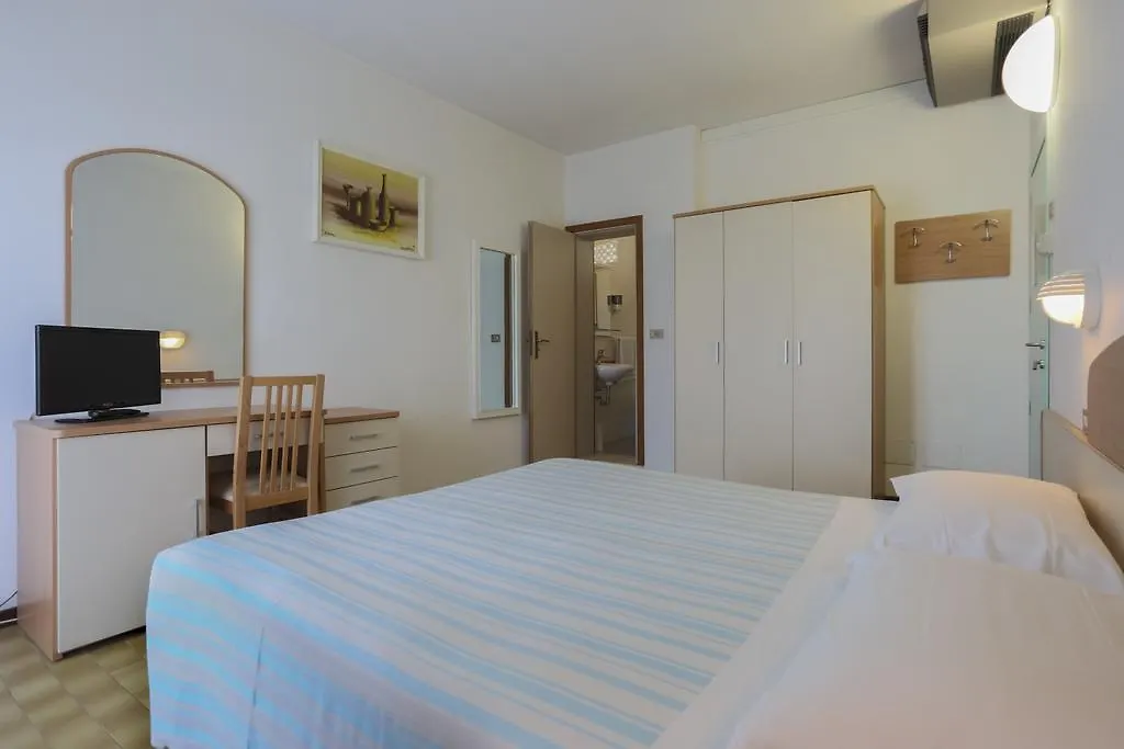 Hotel Ideal Bianchini Riccione 3*,  Itálie